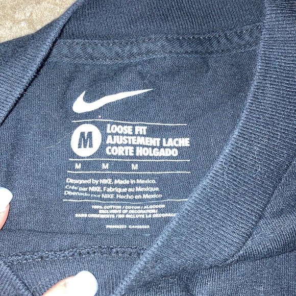 Men’s Black Nike Short Sleeve Tee - Picture 3 of 3